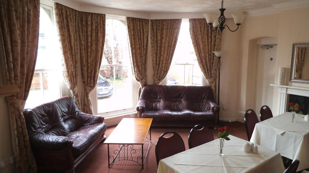 ريدينج Belle Vue House Hotel المظهر الخارجي الصورة